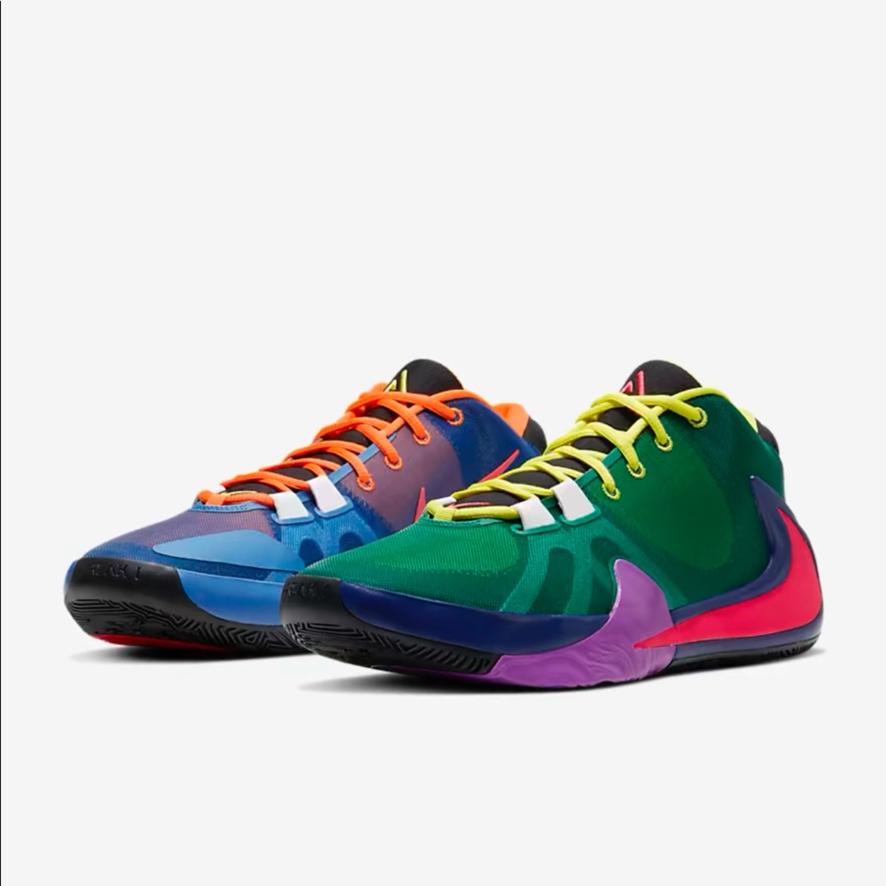 Nike ZOOM FREAK 1 Multi Basketball Shoe